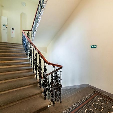 Exclusive Apartment Near Kafka'S Head Прага Экстерьер фото